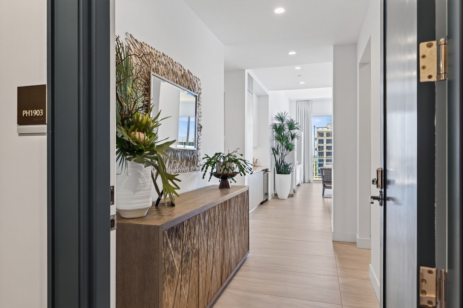Just Listed Rare BAYSO Penthouse Residence 1903 - Sarasota luxury real estate