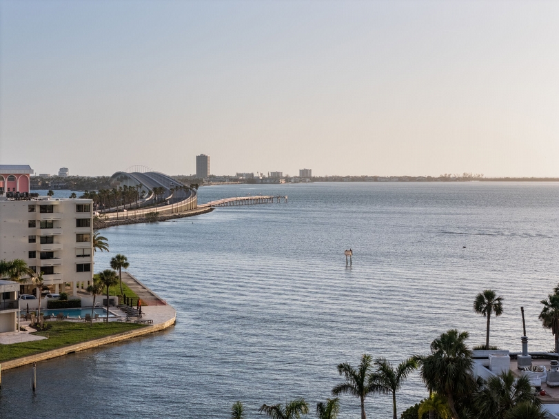 Residence 1009 at BAYSO Sarasota Waterfront Luxury Condo in The Quay - Sarasota luxury real estate