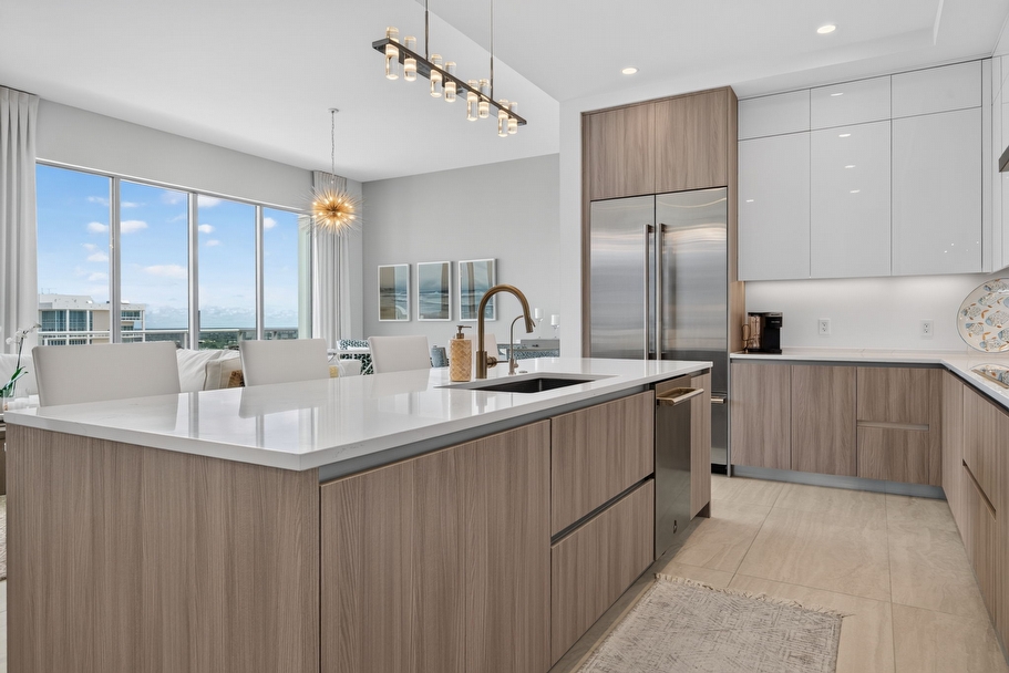 Just Listed Rare BAYSO Penthouse Residence 1903 - Sarasota luxury real estate