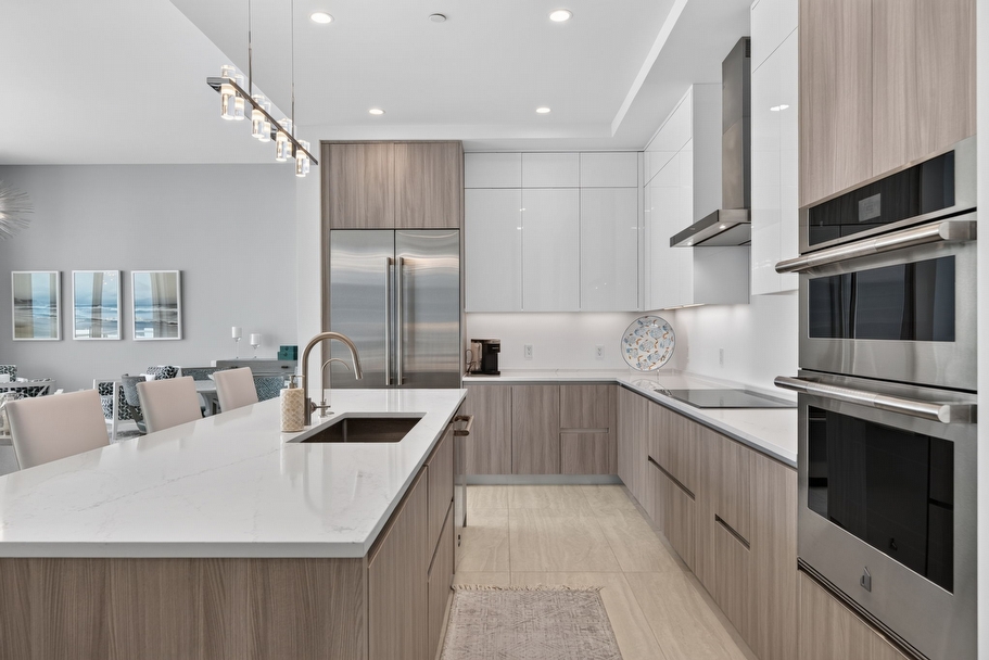 Just Listed Rare BAYSO Penthouse Residence 1903 - Sarasota luxury real estate