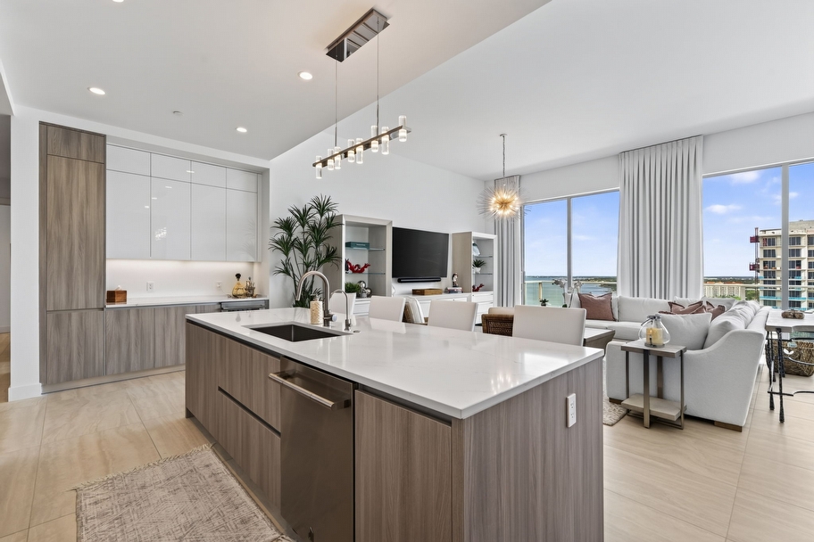 Just Listed Rare BAYSO Penthouse Residence 1903 - Sarasota luxury real estate