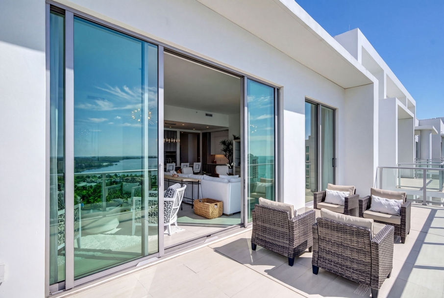 Just Listed Rare BAYSO Penthouse Residence 1903 - Sarasota luxury real estate