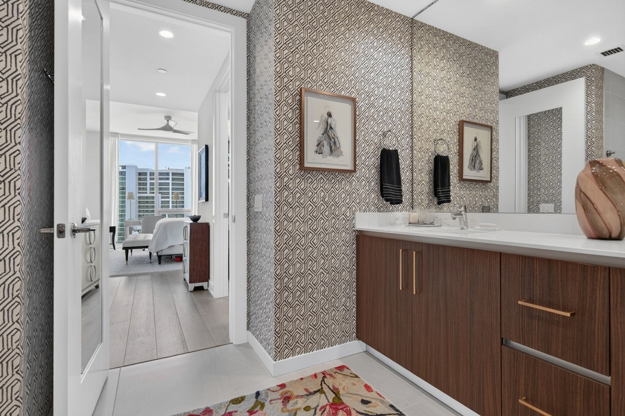 Residence 1009 at BAYSO Sarasota Waterfront Luxury Condo in The Quay - Sarasota luxury real estate