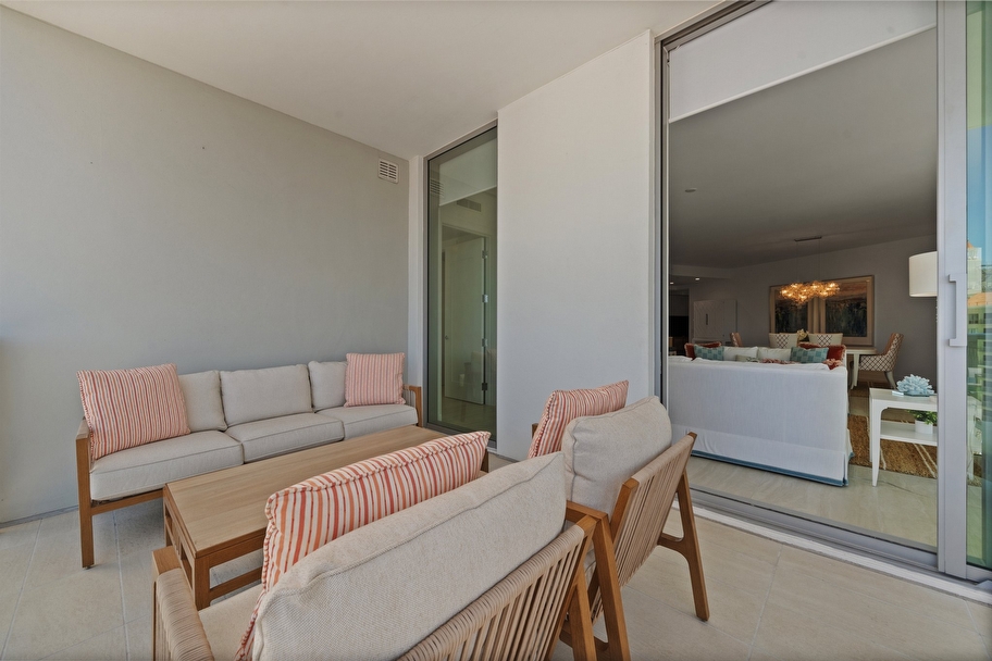 Price refined for the market today a truly exceptional opportunity for Unit 1610 at BAYSO Sarasota - Miami luxury real estate