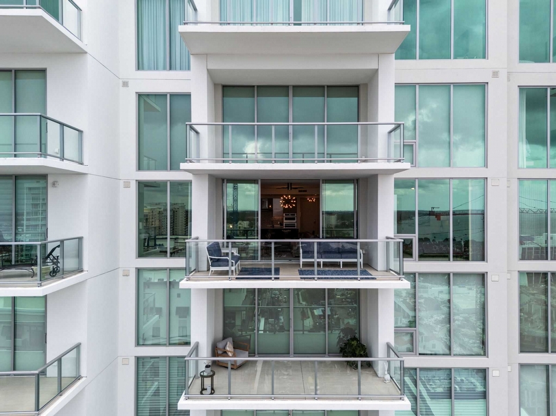 Just Listed Unit 1703 at BAYSO Sarasota | Luxury 2-Bed + Den Condo - Sarasota luxury real estate
