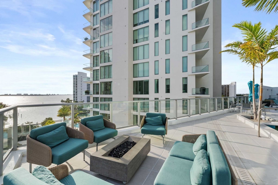 Just Listed Unit 1703 at BAYSO Sarasota | Luxury 2-Bed + Den Condo - Sarasota luxury real estate