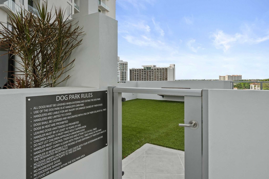 Just Listed Unit 1703 at BAYSO Sarasota | Luxury 2-Bed + Den Condo - Sarasota luxury real estate