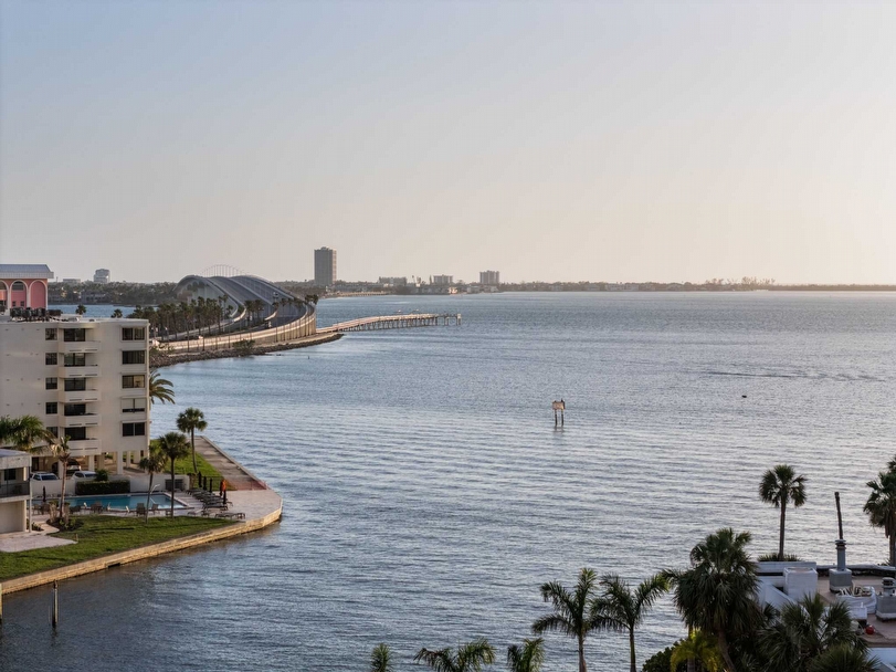 Just Listed Unit 1703 at BAYSO Sarasota | Luxury 2-Bed + Den Condo - Sarasota luxury real estate