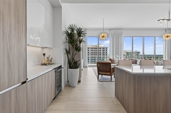Just Listed Rare BAYSO Penthouse Residence 1903 thumbnail