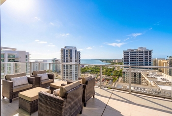 Just Listed Rare BAYSO Penthouse Residence 1903 thumbnail