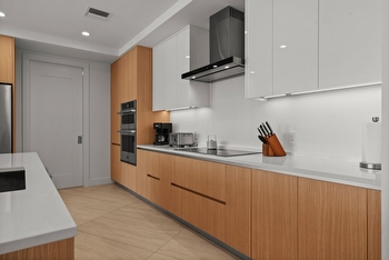 Price refined for the market today a truly exceptional opportunity for Unit 1610 at BAYSO Sarasota thumbnail