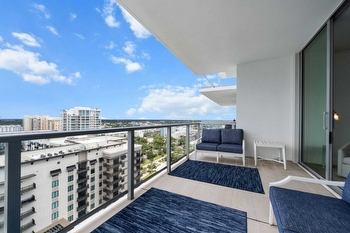 Just Listed Unit 1703 at BAYSO Sarasota | Luxury 2-Bed + Den Condo thumbnail