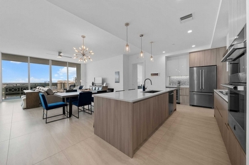 Just Listed Unit 1703 at BAYSO Sarasota | Luxury 2-Bed + Den Condo thumbnail