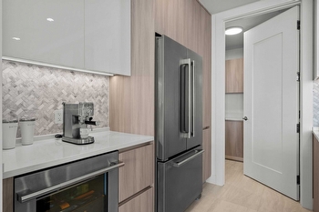 Just Listed Unit 1703 at BAYSO Sarasota | Luxury 2-Bed + Den Condo thumbnail