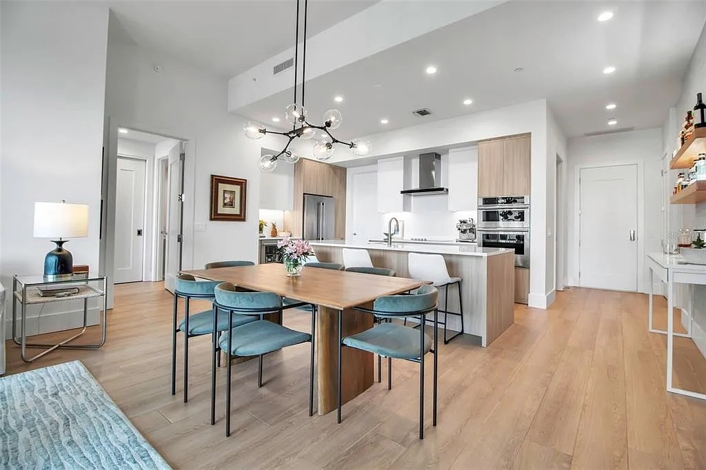 301 QUAY COMMONS UNIT 503