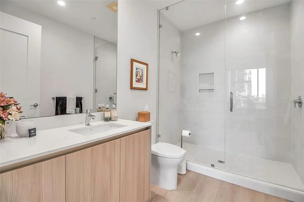 301 QUAY COMMONS UNIT 503