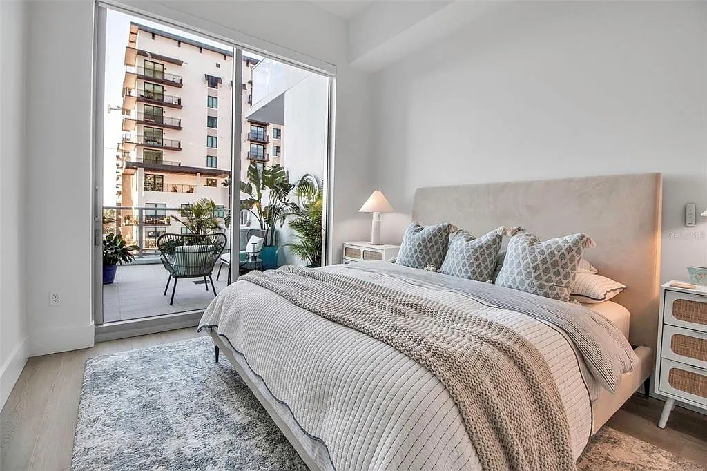 301 QUAY COMMONS UNIT 503