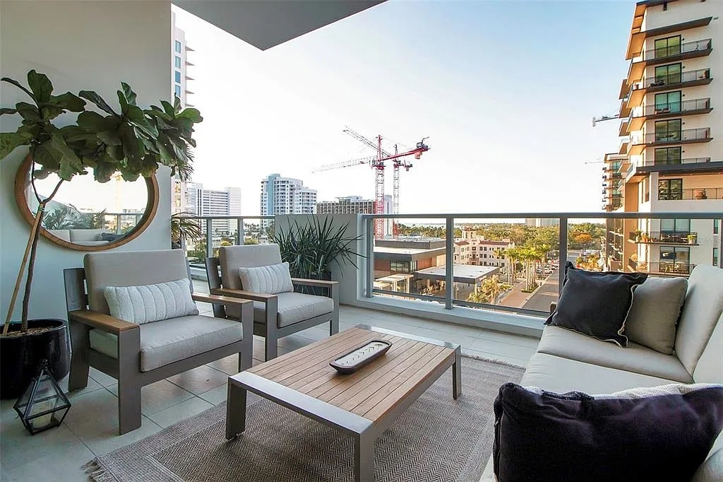 301 QUAY COMMONS UNIT 503