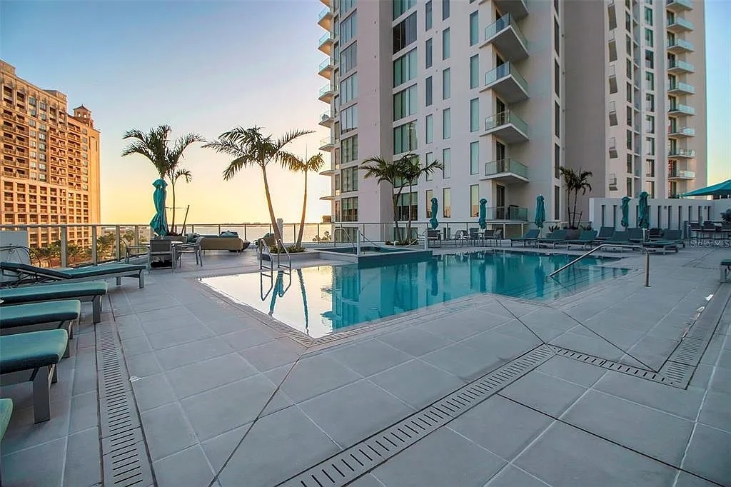 301 QUAY COMMONS UNIT 503