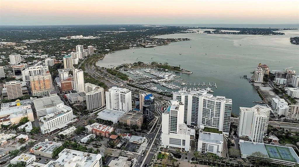 301 QUAY COMMONS UNIT 503