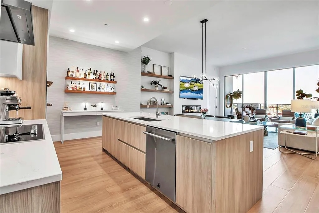 301 QUAY COMMONS UNIT 503