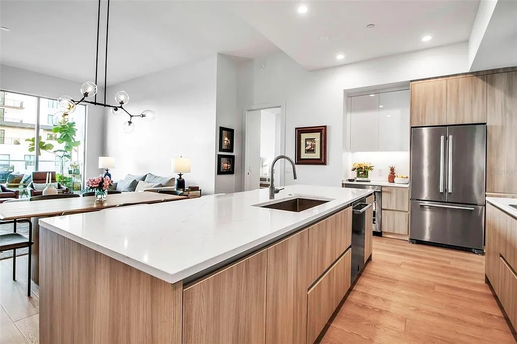 301 QUAY COMMONS UNIT 503