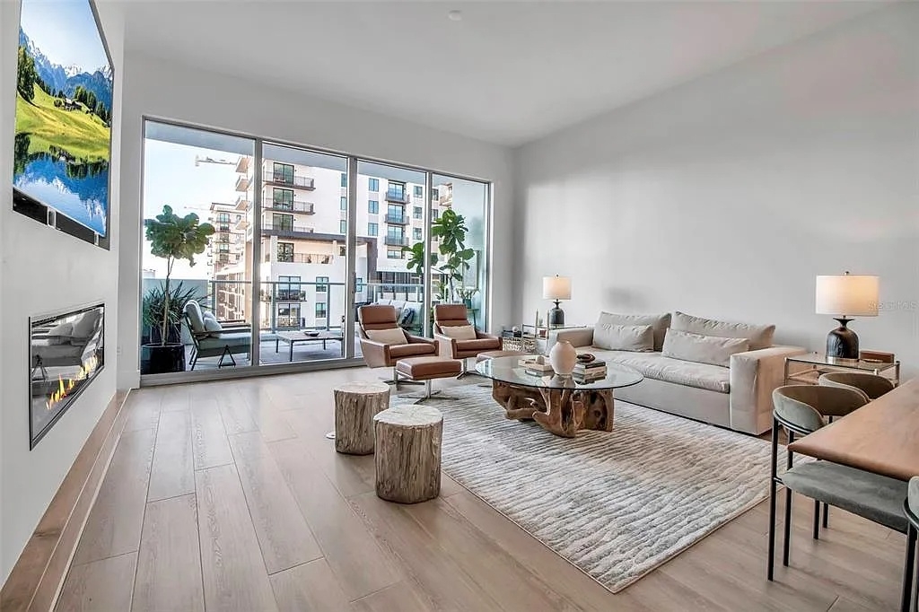 301 QUAY COMMONS UNIT 503