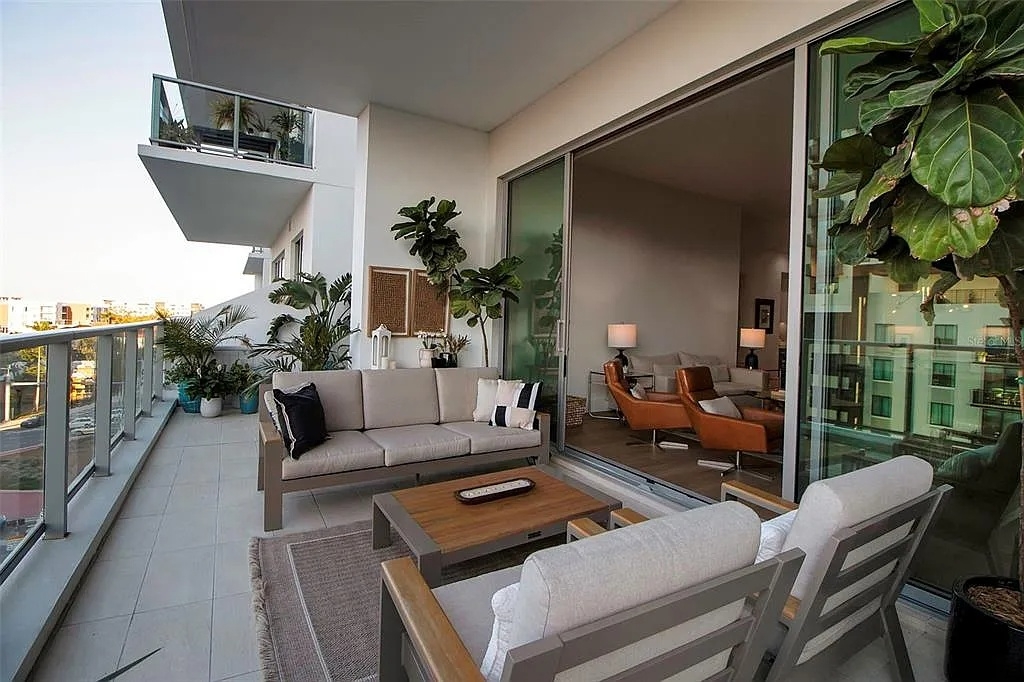 301 QUAY COMMONS UNIT 503