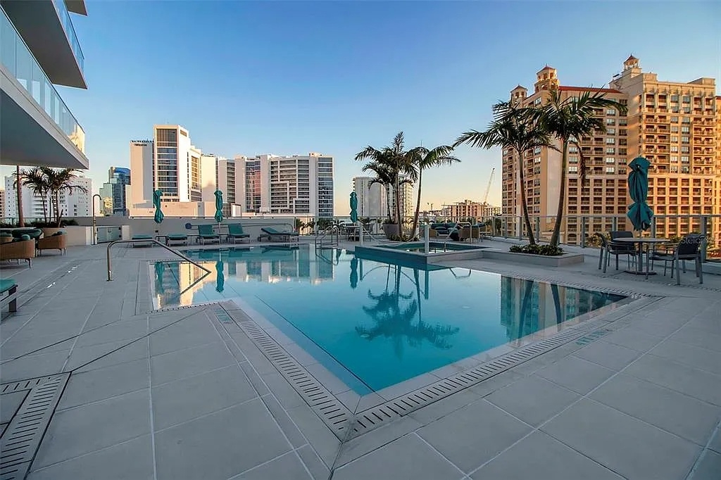 301 QUAY COMMONS UNIT 503