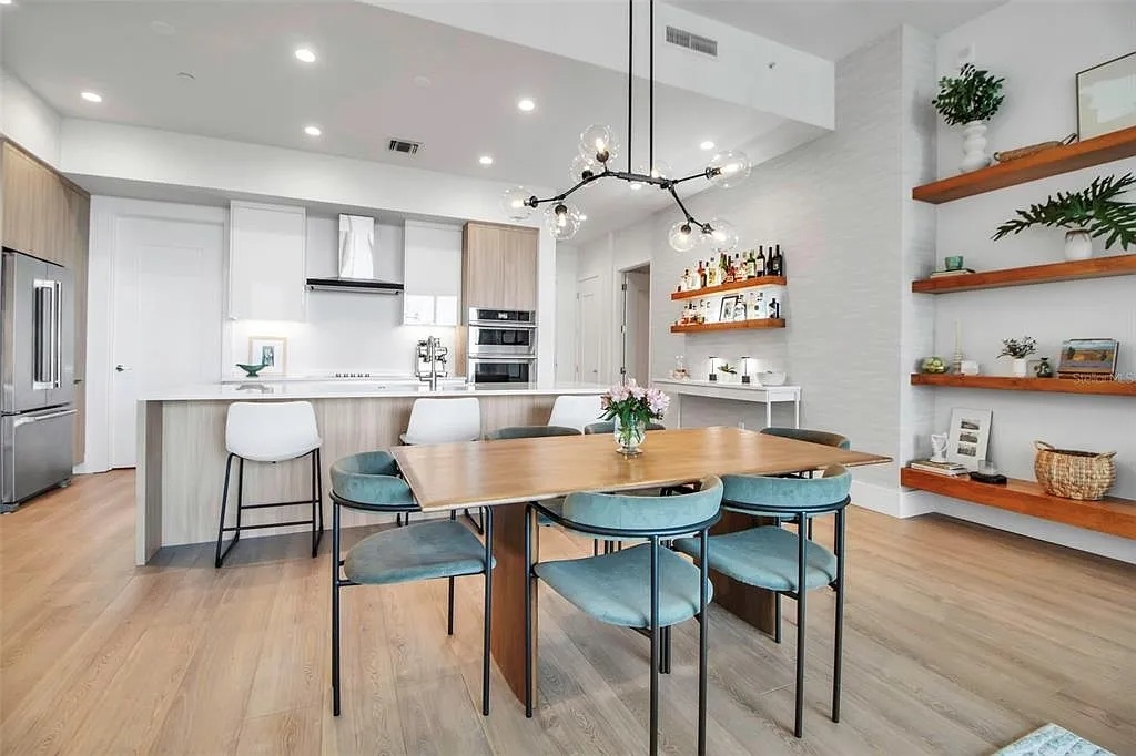 301 QUAY COMMONS UNIT 503