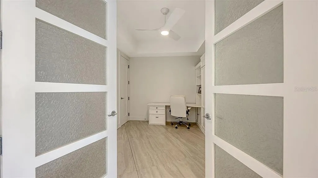 301 QUAY COMMONS UNIT 1210