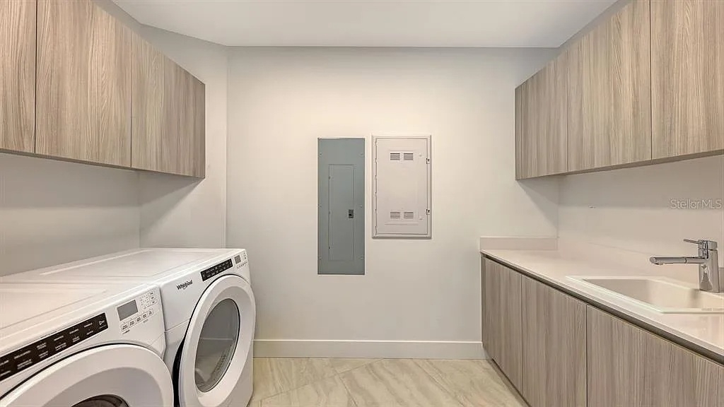 301 QUAY COMMONS UNIT 1210