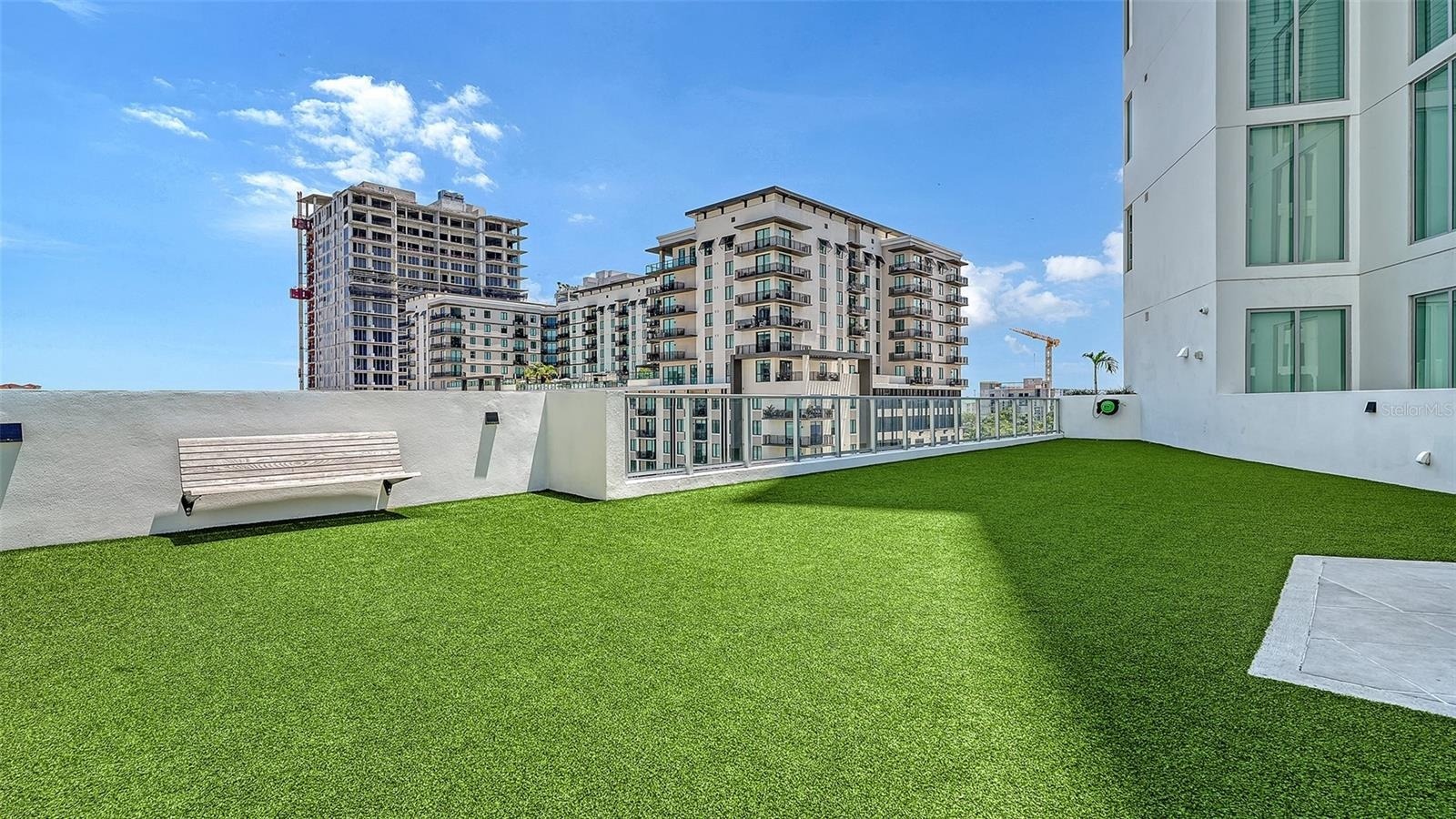 301 Quay Cmns