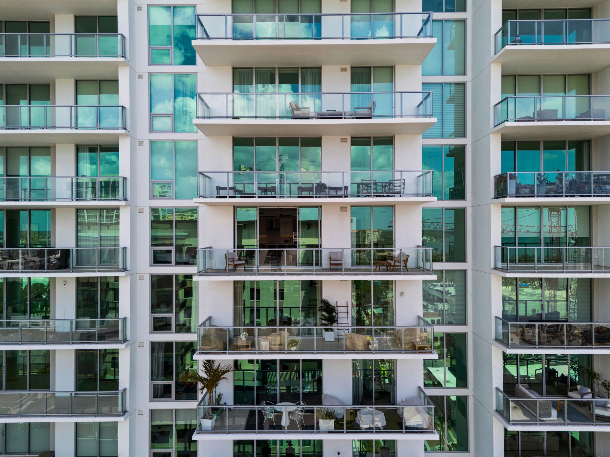 301 QUAY COMMONS UNIT 1204