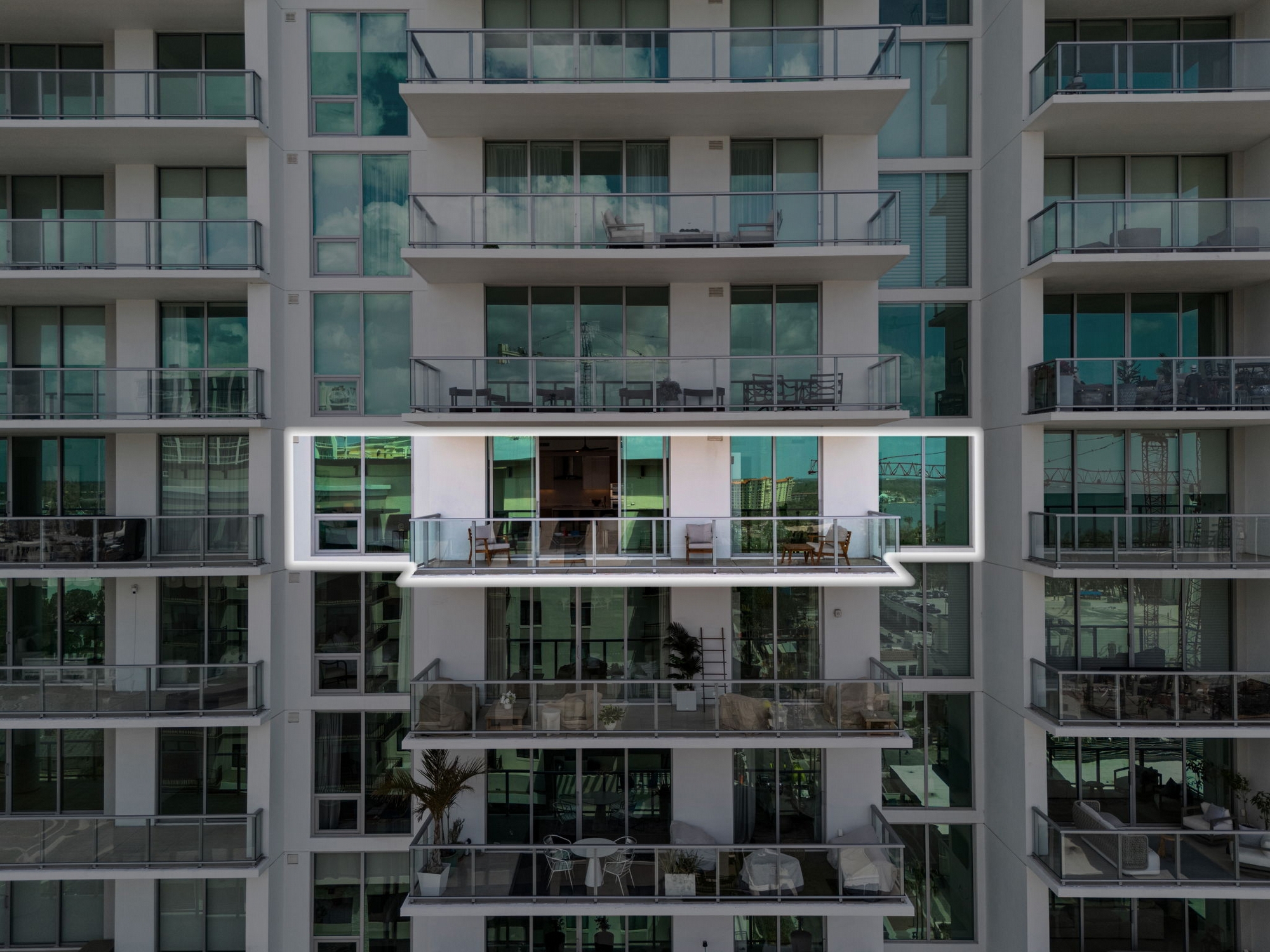 301 QUAY COMMONS UNIT 1204
