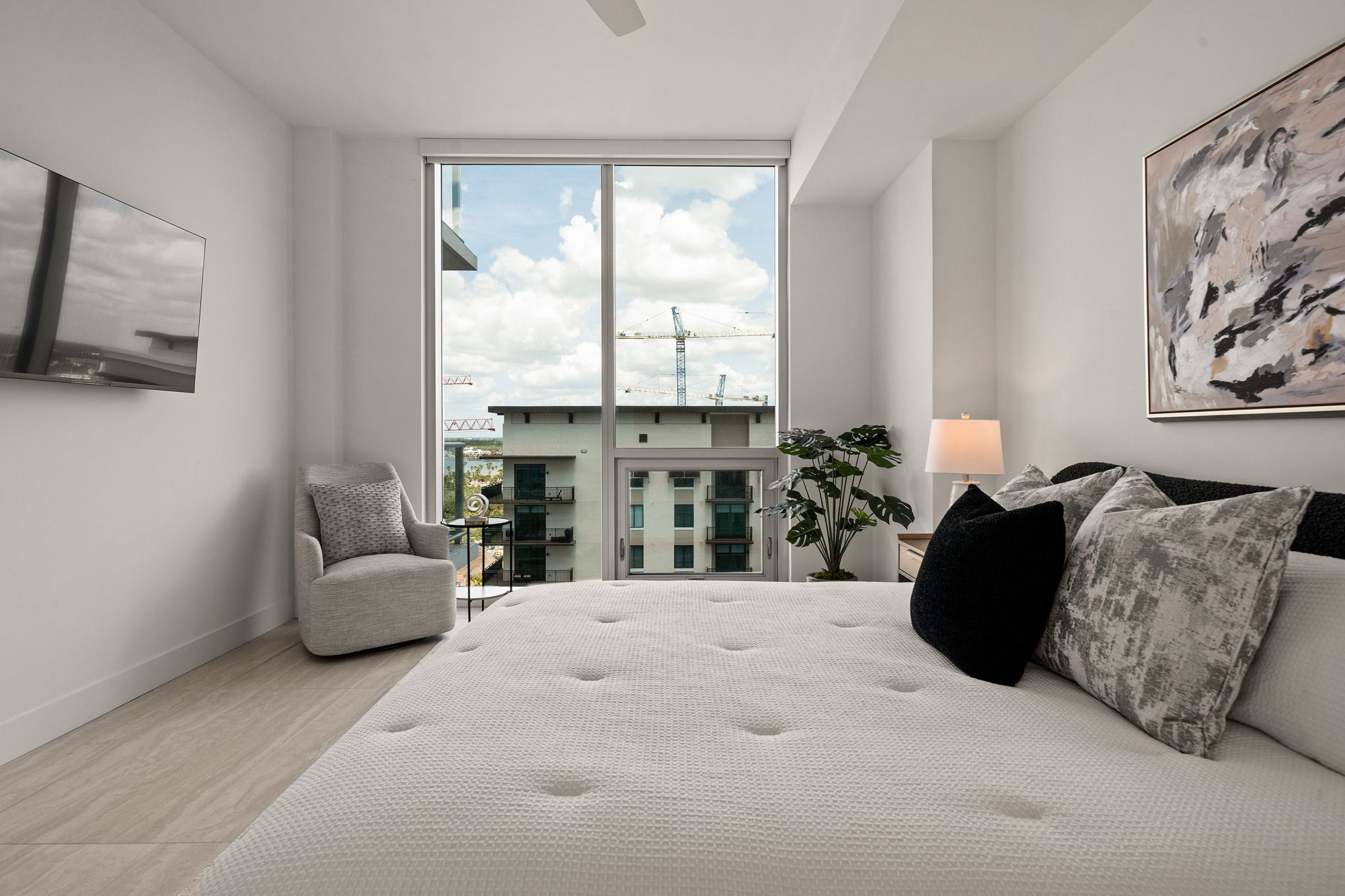 301 QUAY COMMONS UNIT 1204