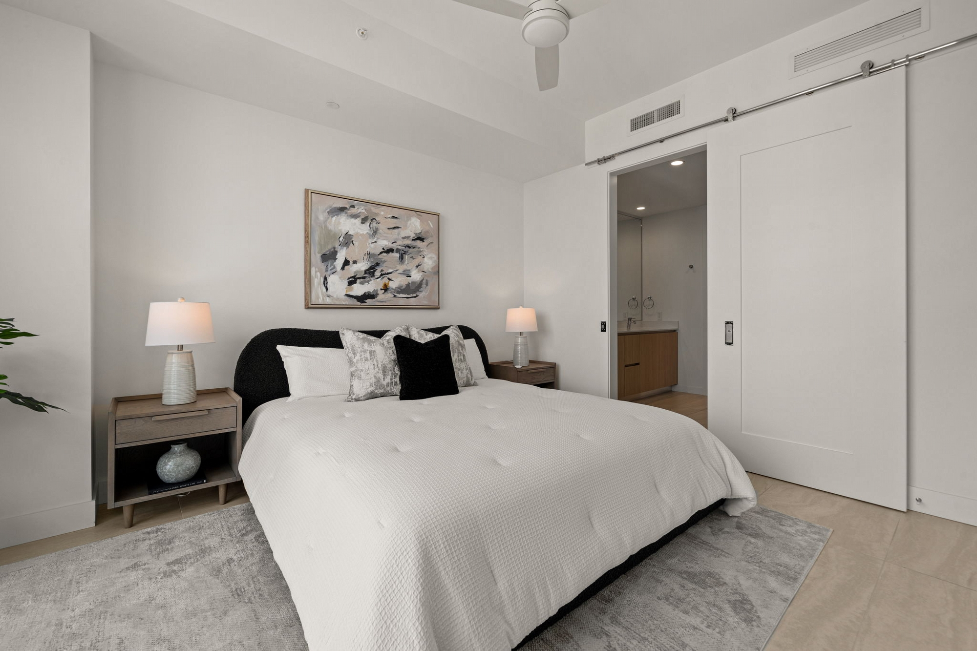 301 QUAY COMMONS UNIT 1204