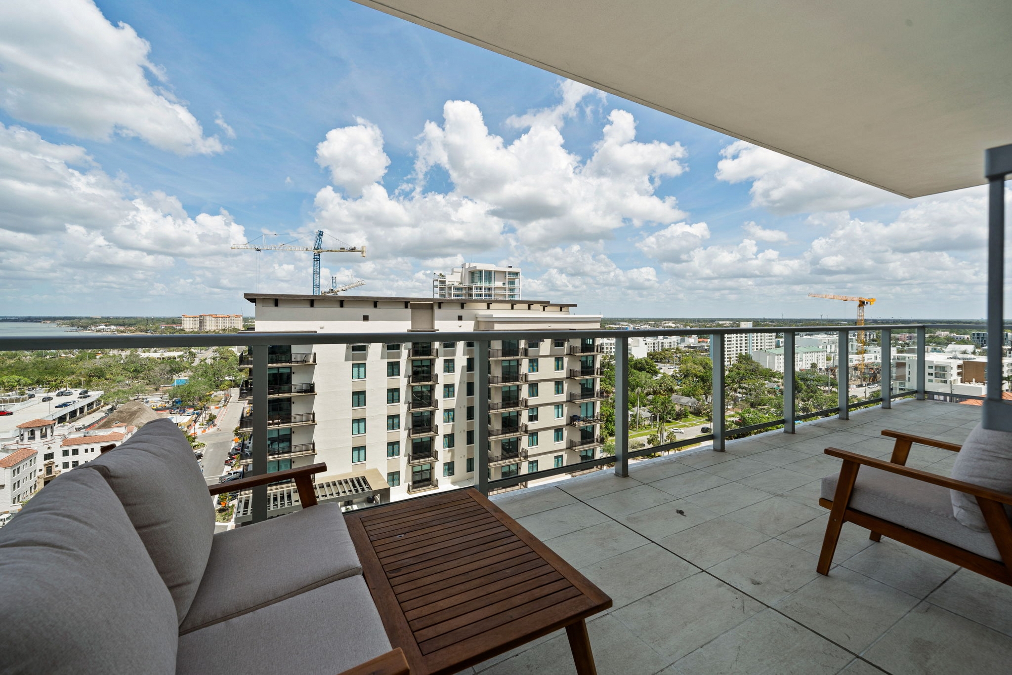 301 QUAY COMMONS UNIT 1204