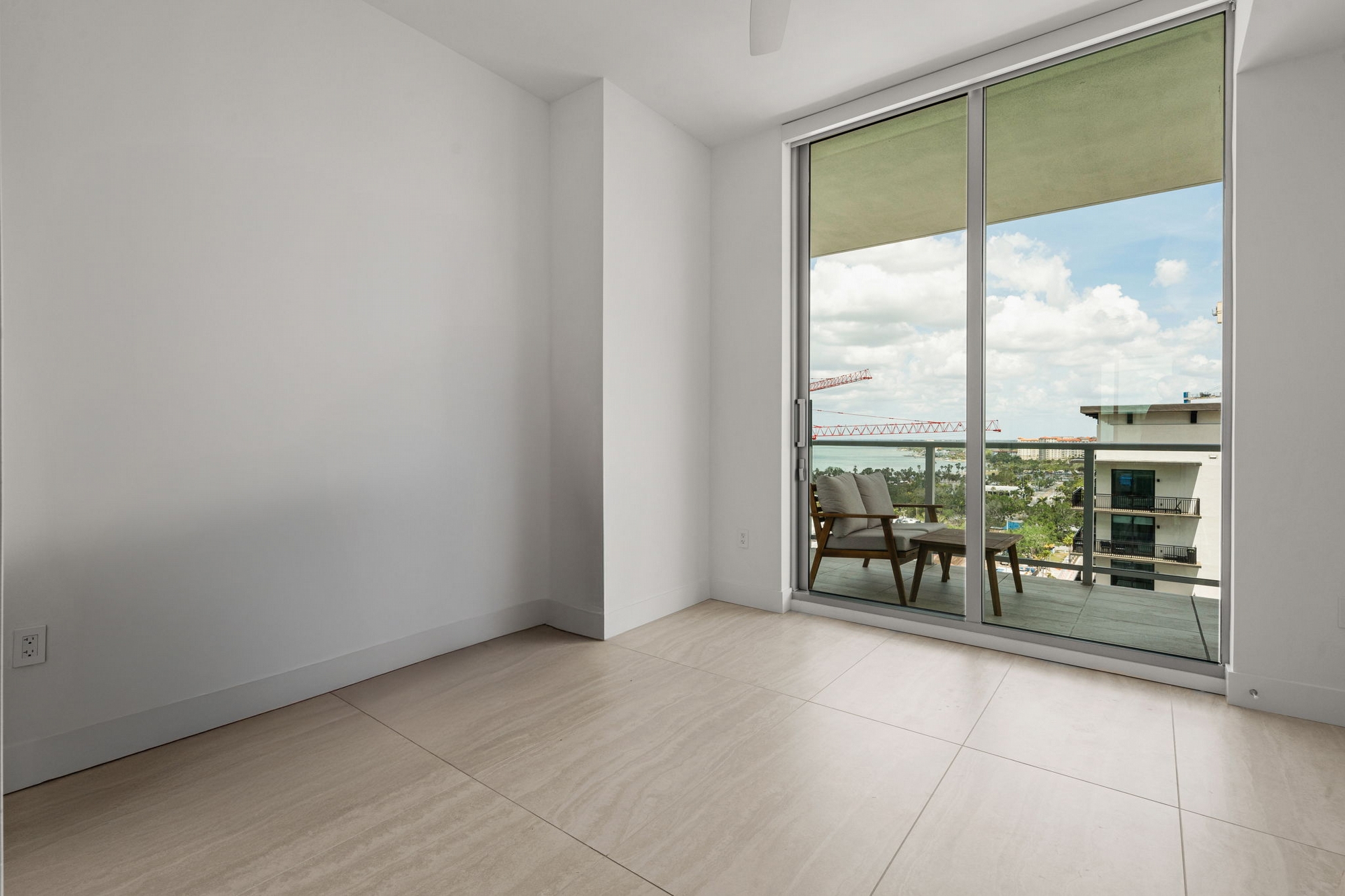 301 QUAY COMMONS UNIT 1204