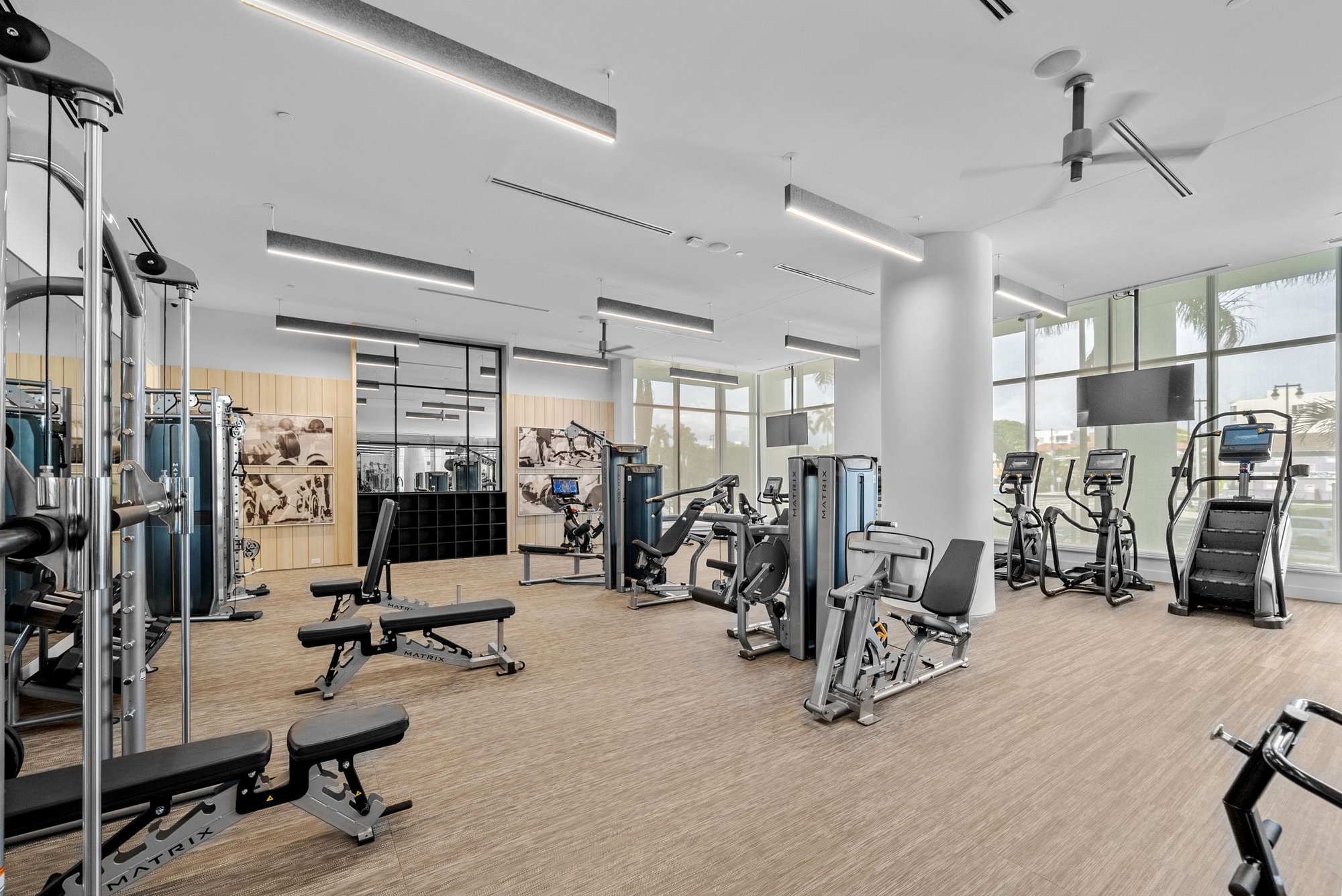 301 QUAY COMMONS UNIT 1204