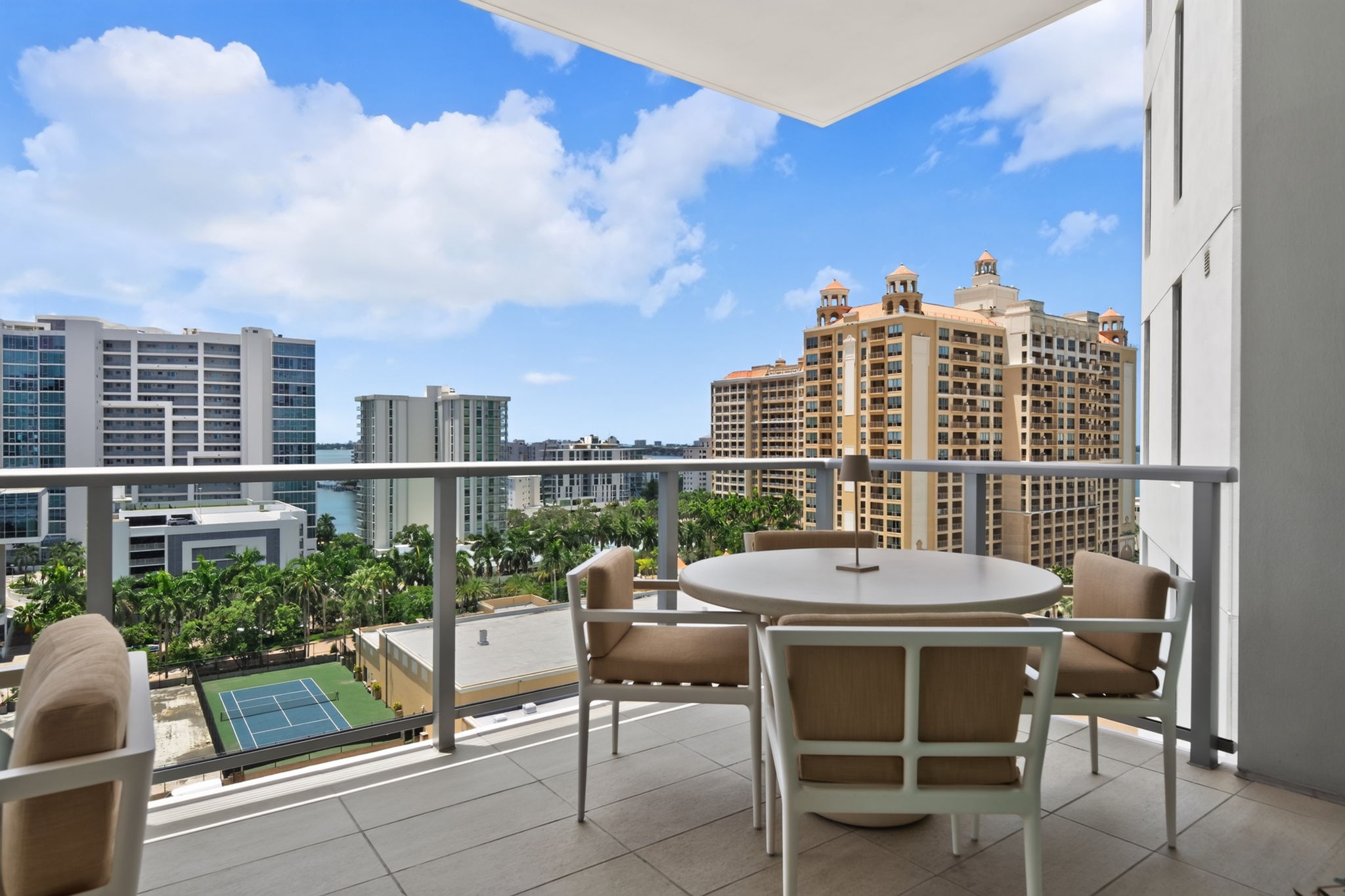 301 QUAY COMMONS UNIT 1009