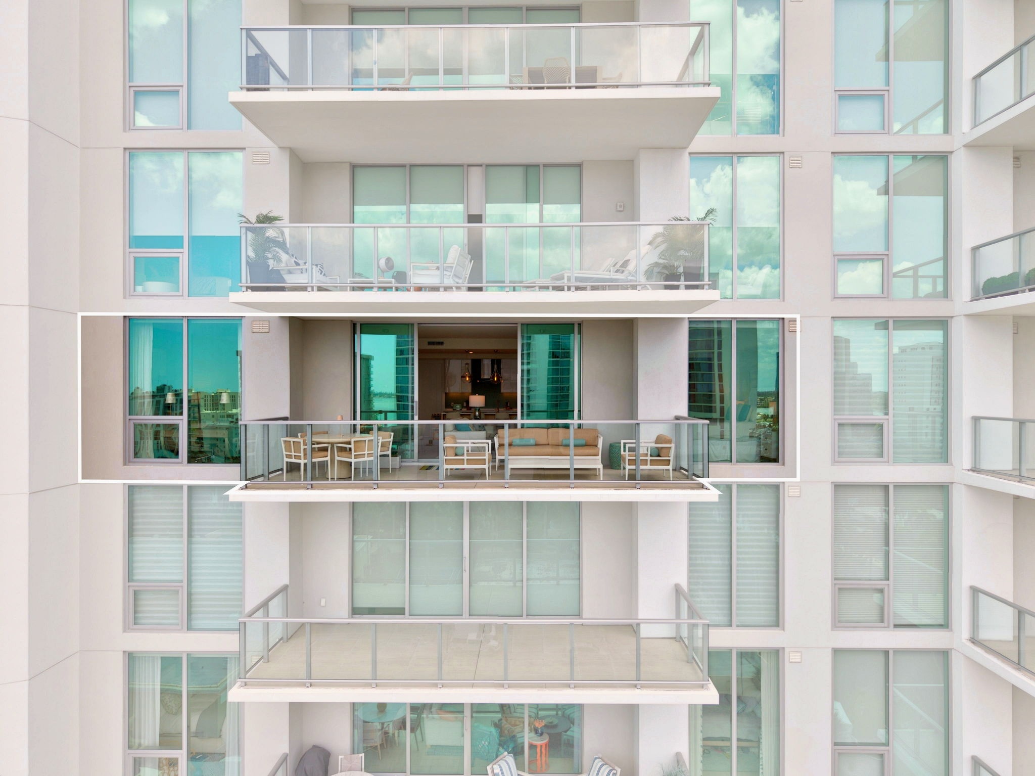 301 QUAY COMMONS UNIT 1009