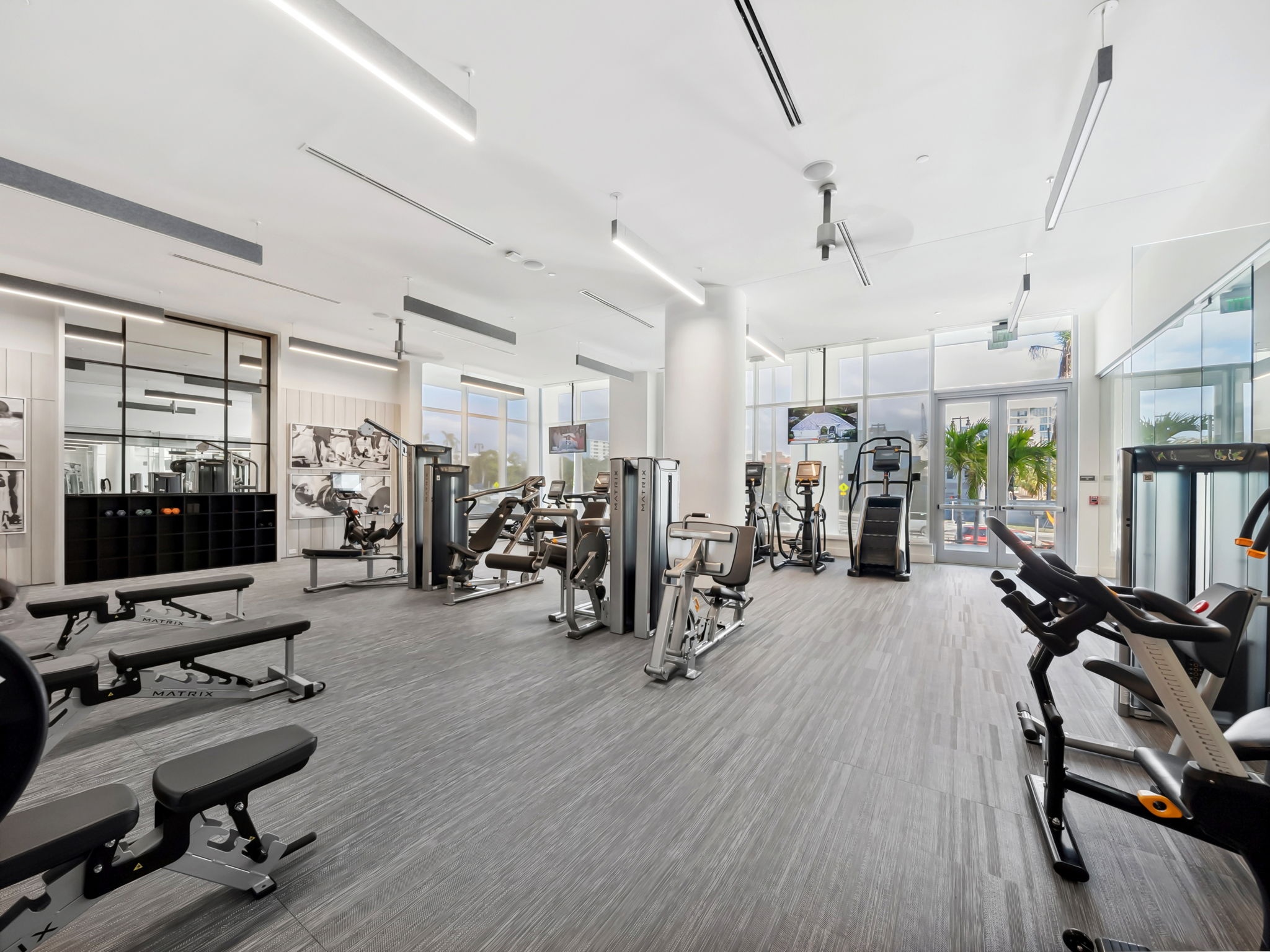 301 QUAY COMMONS UNIT 1009