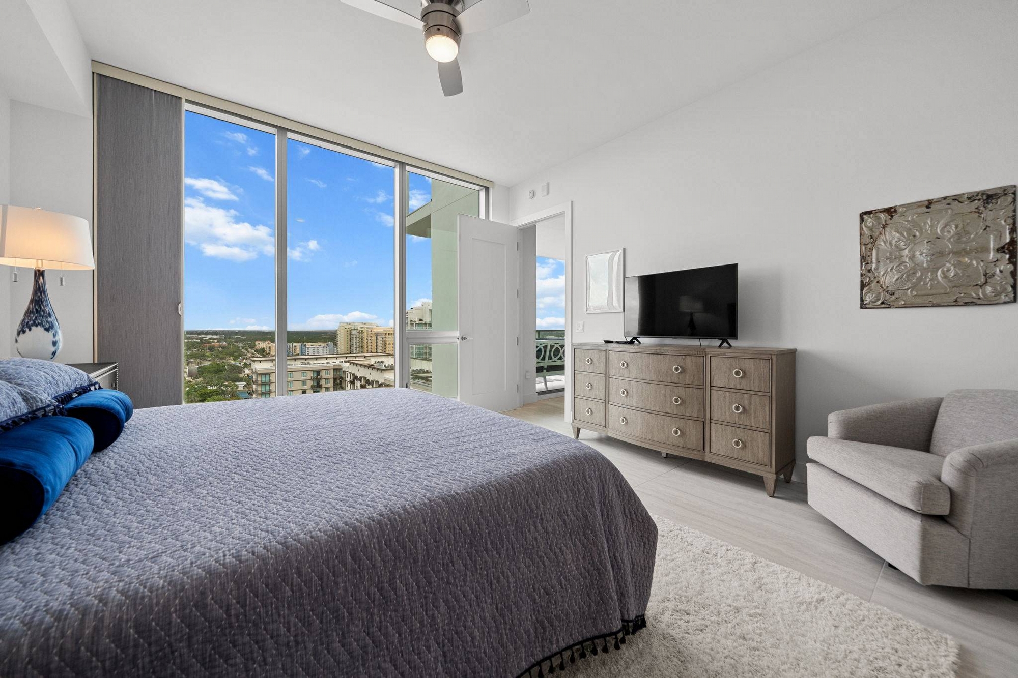 301 QUAY COMMONS UNIT 1703