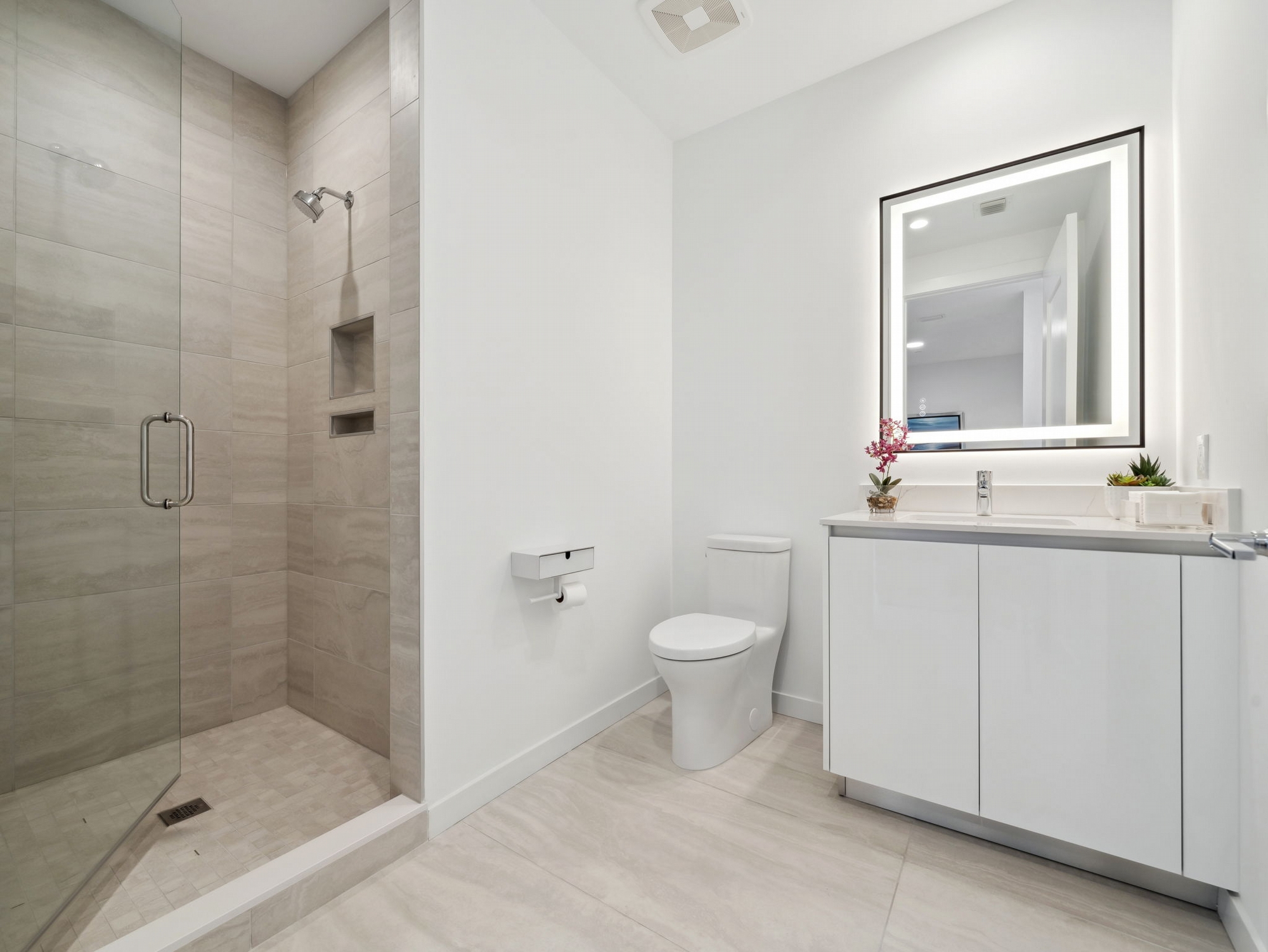 301 QUAY COMMONS UNIT 1809