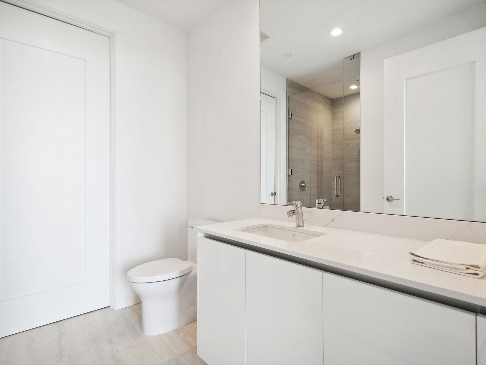301 QUAY COMMONS UNIT 1809