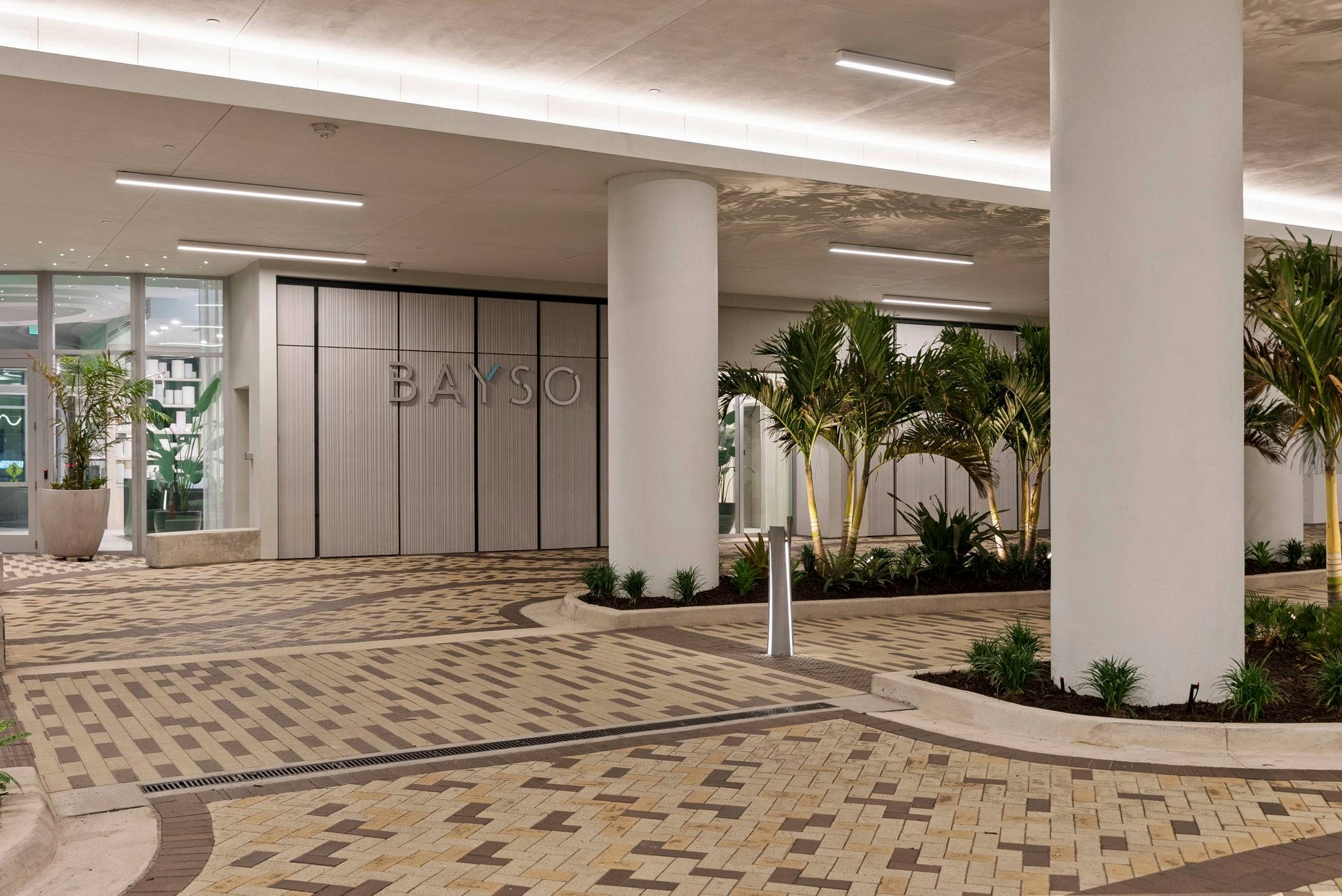 301 QUAY COMMONS UNIT 1703
