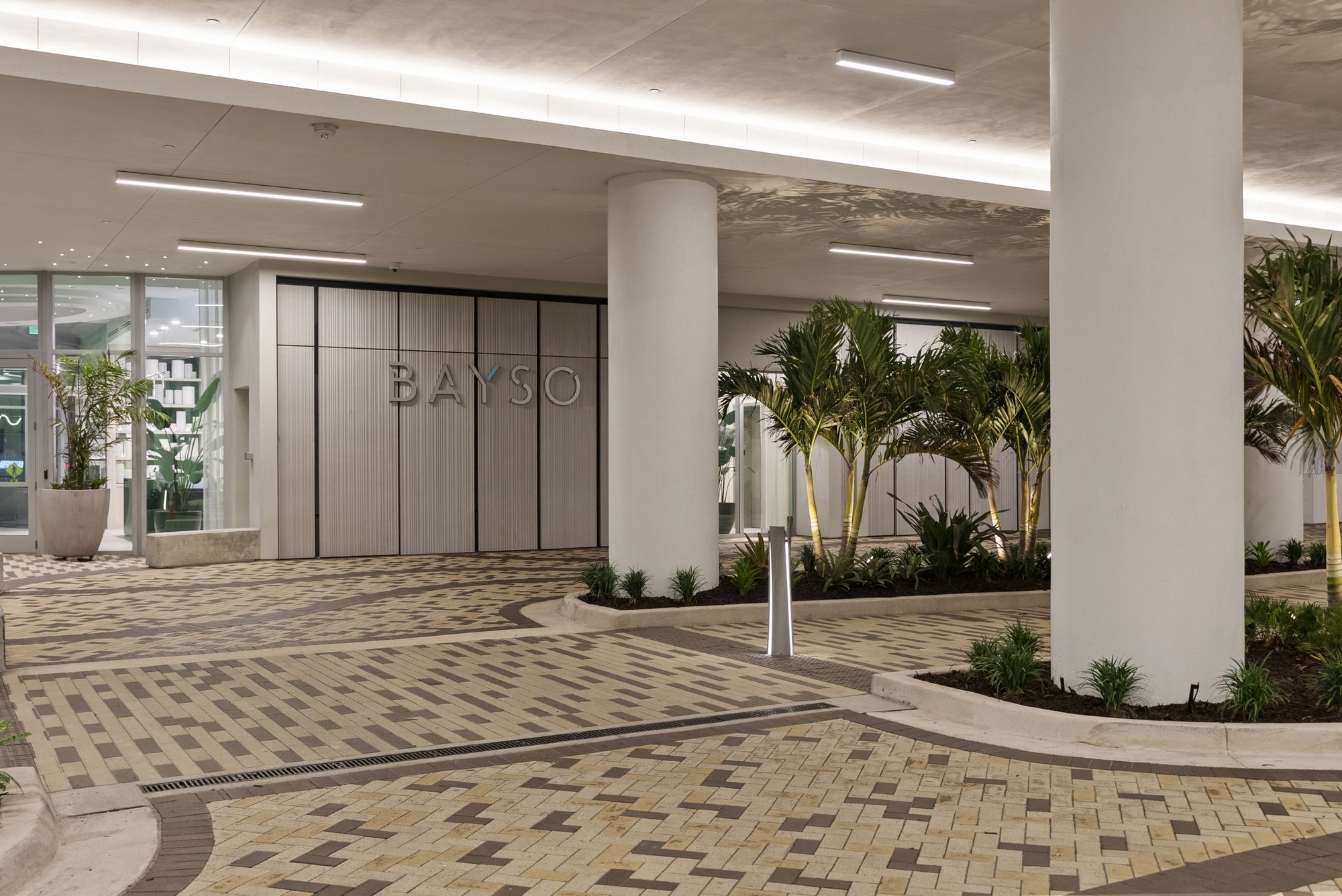 301 QUAY COMMONS UNIT 1008