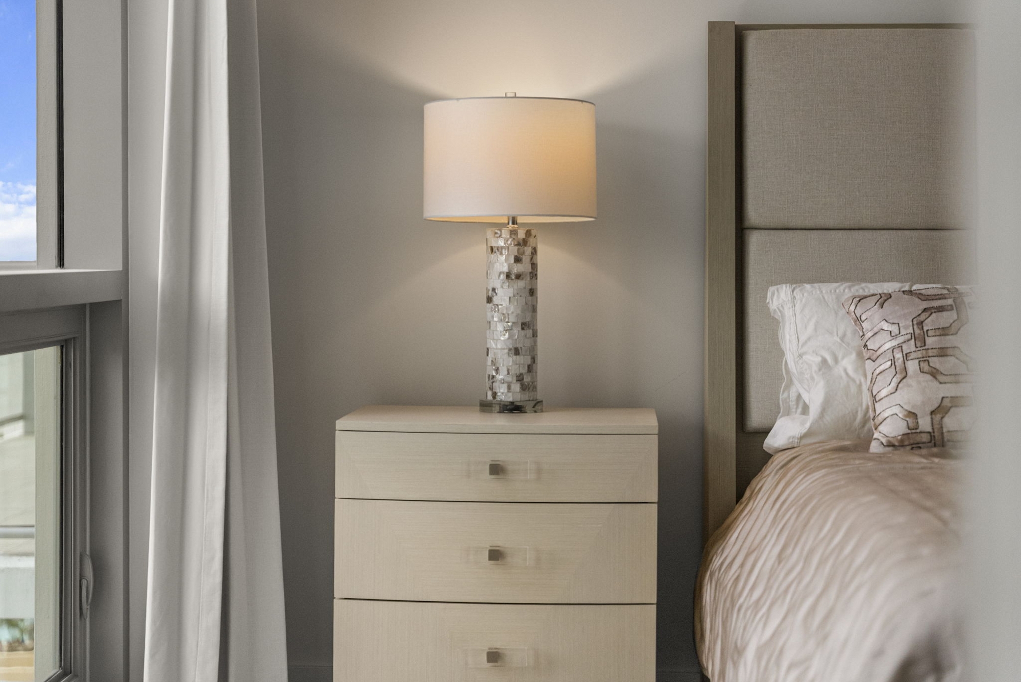 301 QUAY COMMONS UNIT 1008