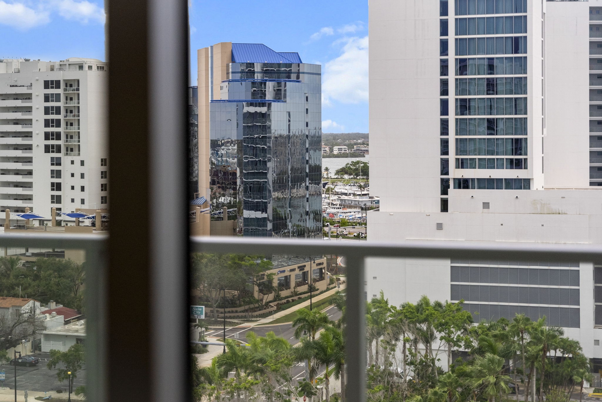 301 QUAY COMMONS UNIT 1008